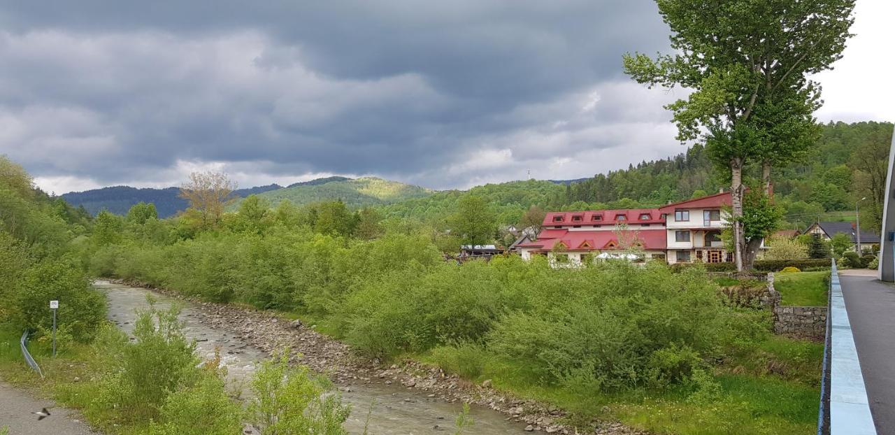 Hotel Daglezja à Przyborow  Extérieur photo